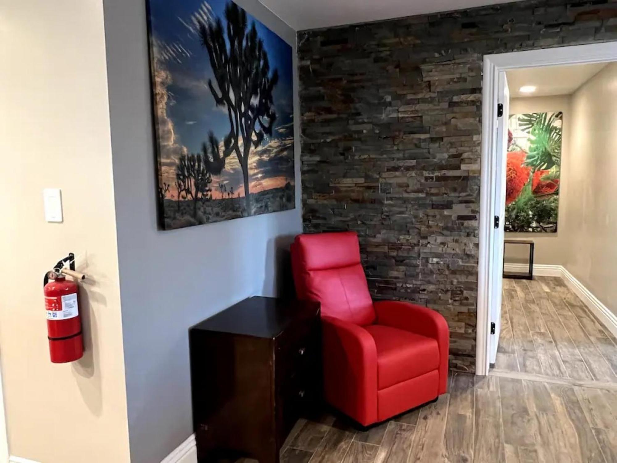 Lux Private Home - Pool, Billiards, 8 Smart Tvs, Board Games, Cotton Bedding - The Stone Sanctuary At Mccullough Hills Trailhead Лас-Вегас Екстер'єр фото