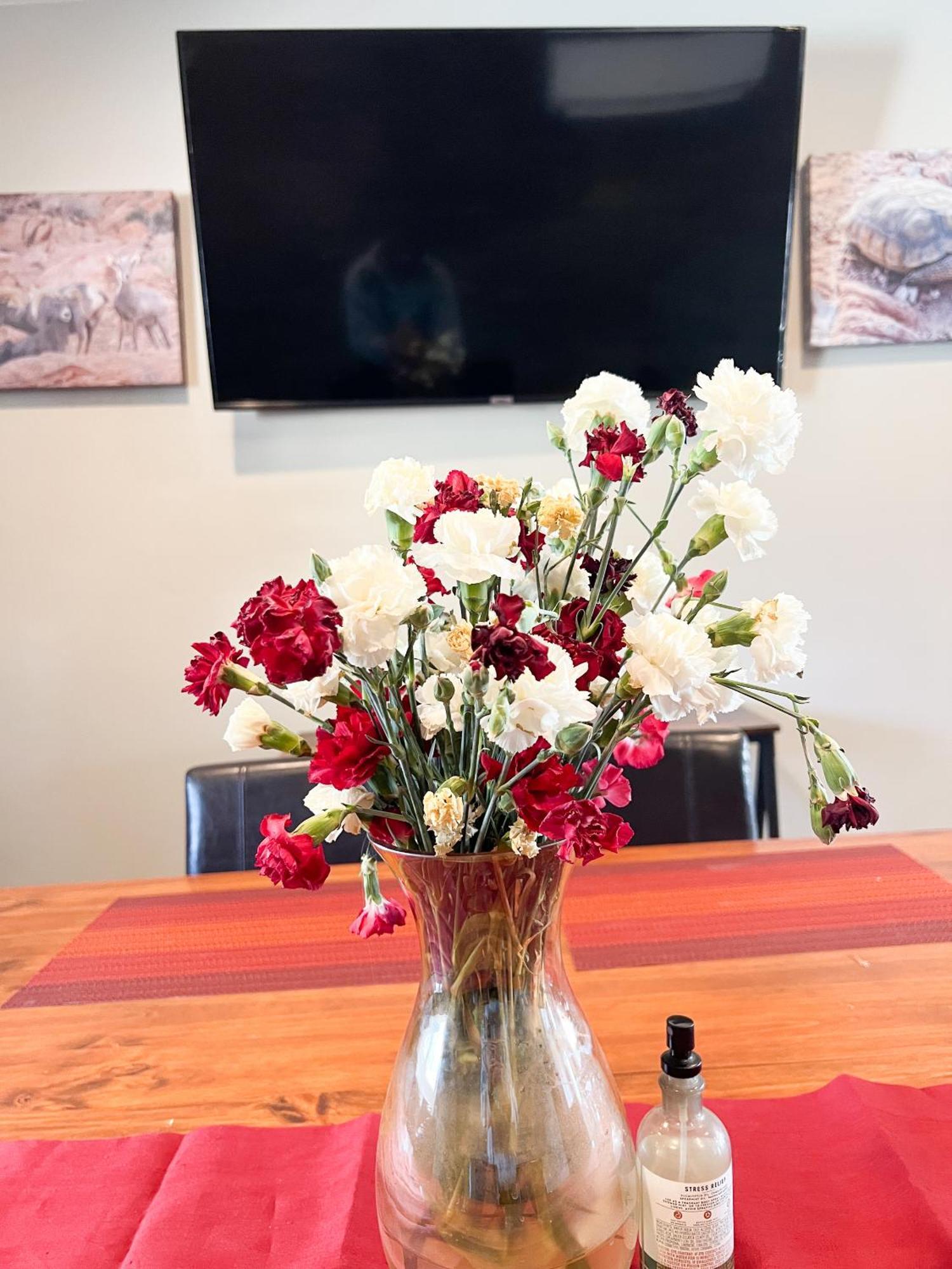 Lux Private Home - Pool, Billiards, 8 Smart Tvs, Board Games, Cotton Bedding - The Stone Sanctuary At Mccullough Hills Trailhead Лас-Вегас Екстер'єр фото