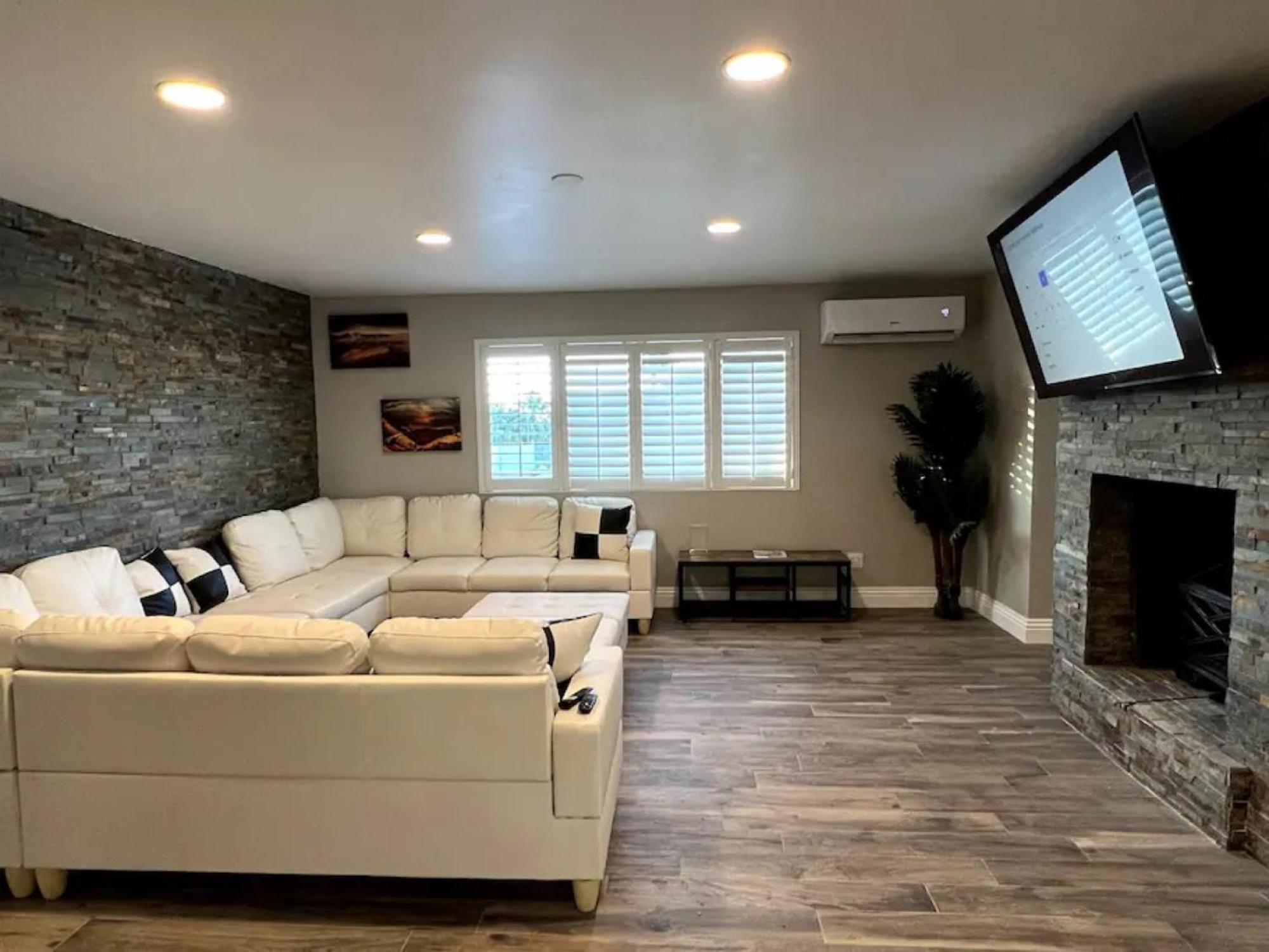 Lux Private Home - Pool, Billiards, 8 Smart Tvs, Board Games, Cotton Bedding - The Stone Sanctuary At Mccullough Hills Trailhead Лас-Вегас Екстер'єр фото